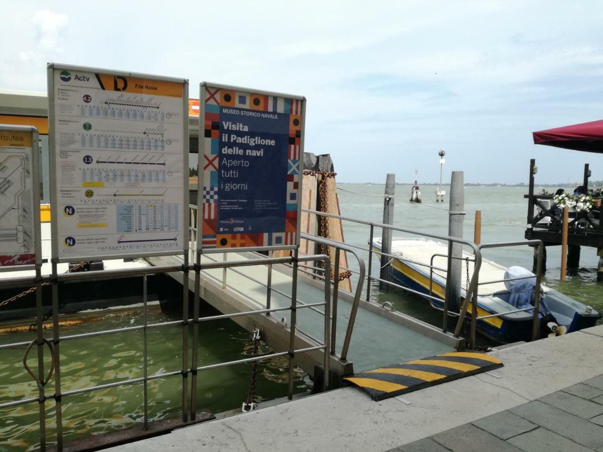 Ca' Sull' Acqua Villa Venesia Bagian luar foto